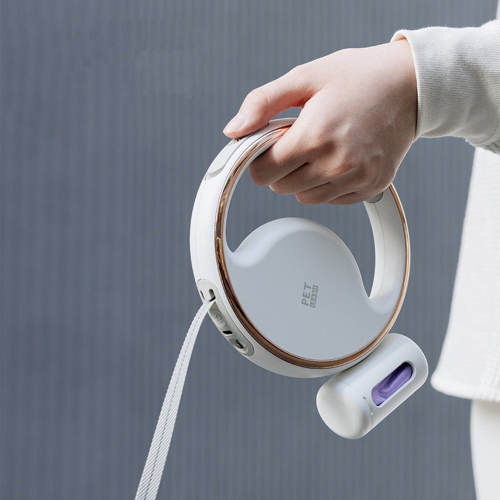 Automatic Lighting Retractable Dog Leash - الصورة 5