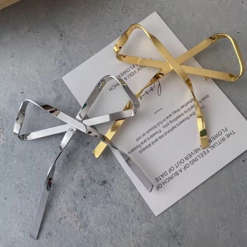 Cold Style Silver Bow Brooch - الصورة 4