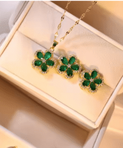 Emerald Zircon Flower Pendant Set