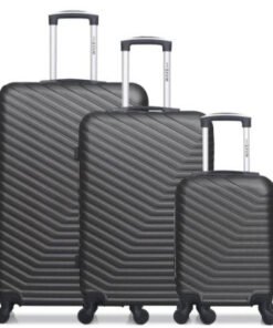 Luggage For Travelling (Pack 0f 3) ©