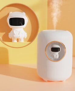 New Mini Spaceman Simple Usb Small Desktop Humidifier Diffuser