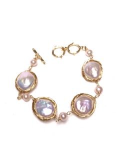 Pearl bracelet