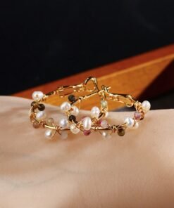 Pearl Winding Small Circle Earrings